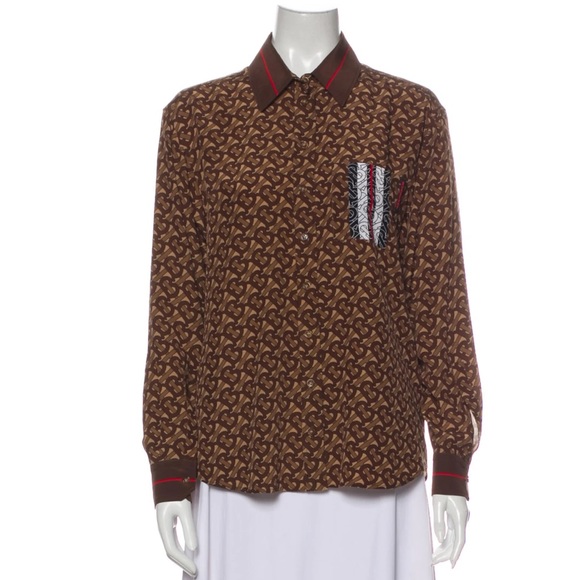 ❤️❤️ BURBERRY
Silk Printed Button-Up Top size 4 - Picture 5 of 7